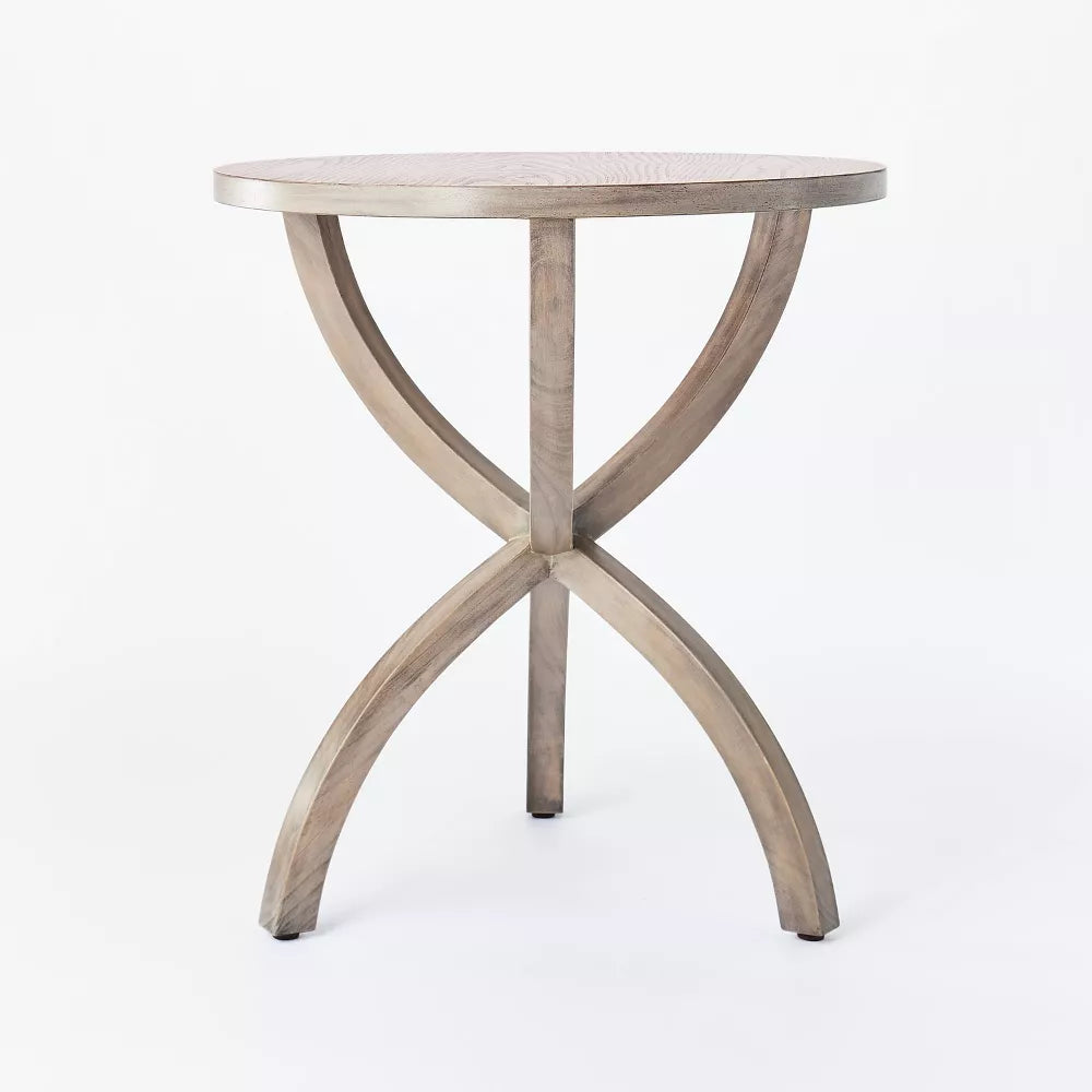 Threshold 2024 accent table