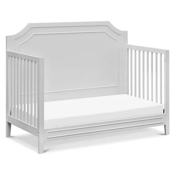 DaVinci Chloe Regency 4-in-1 Convertible Crib