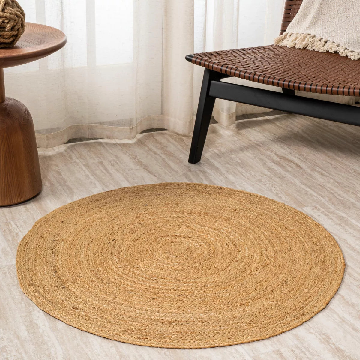 Soleil Round Area Rug (Natural 6' Round) - JONATHAN Y